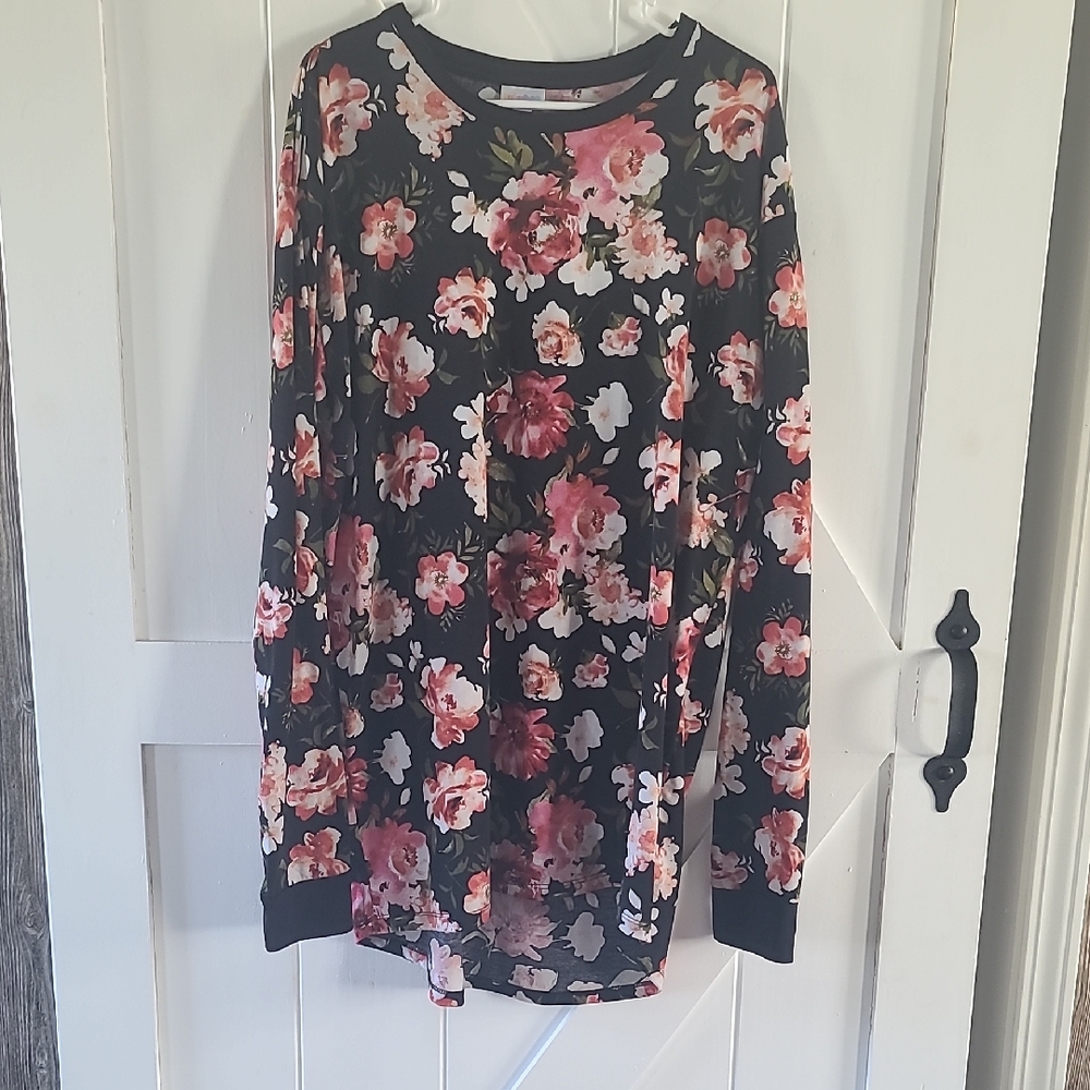 Lularoe Long Sleeve Hudson Floral Black and Pink
